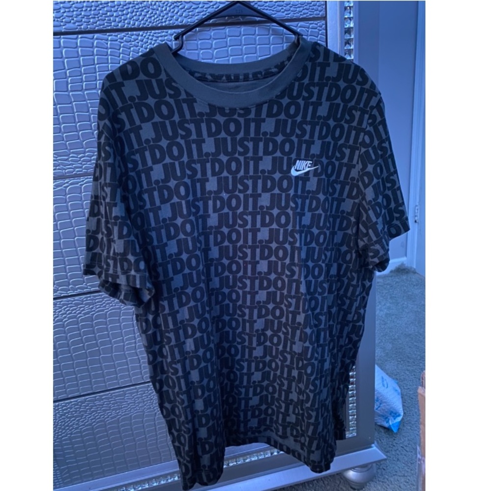 XL Grey & black just do it logo Nike tee